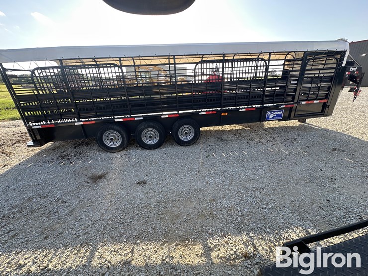 2018-gooseneck-l7l1-28’-tri/a-livestock-trailer-image-4