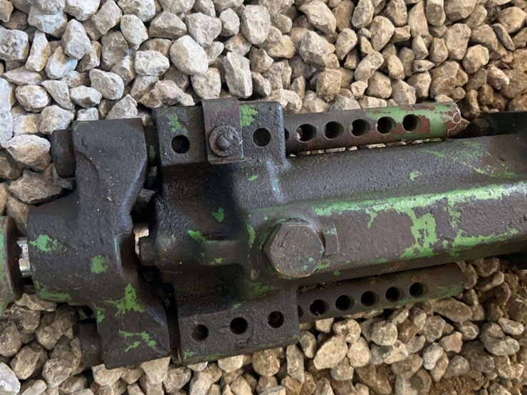 john-deere-hydraulic-cylinder-image-4