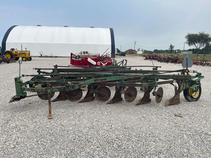 john-deere-5-image-3