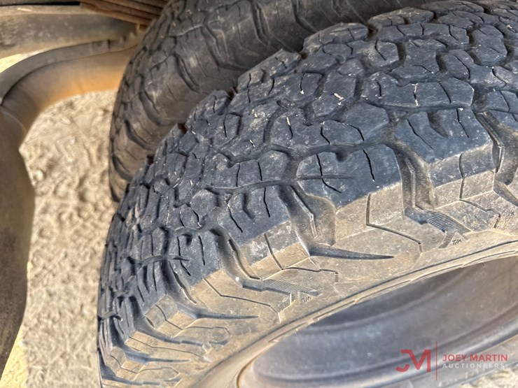 2015-dodge-ram-3500-image-11