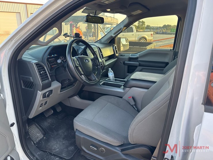 2017-ford-f150-xlt-image-14