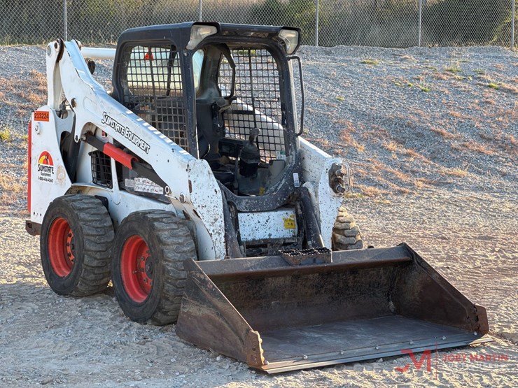 2021-bobcat-s590-image-1
