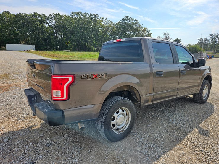 2016-ford-f150-image-14