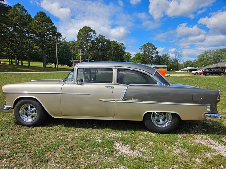1955-chevrolet-454-image-8