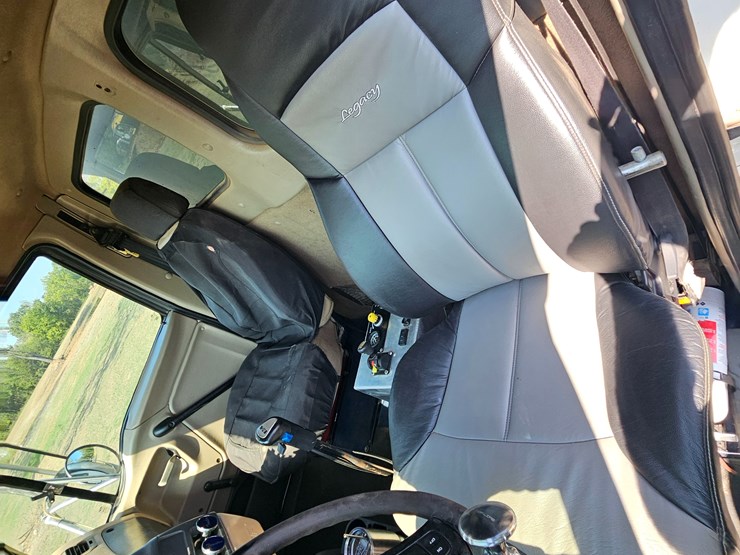 2006-sterling-l9500-image-82