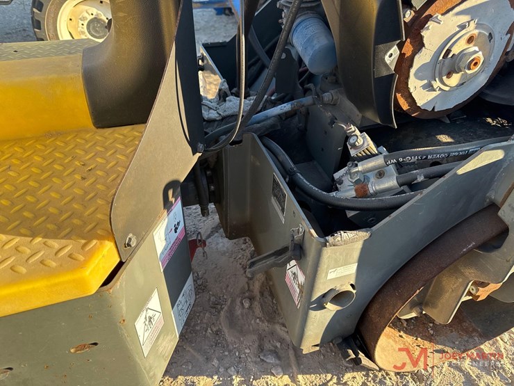 wacker-neuson-rd12a-image-9