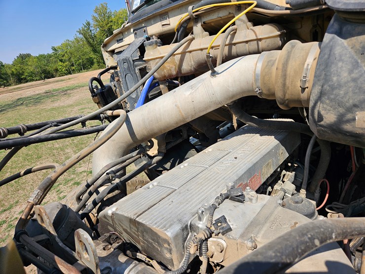 2006-sterling-l9500-image-58