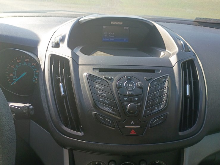 2016-ford-escape-image-42