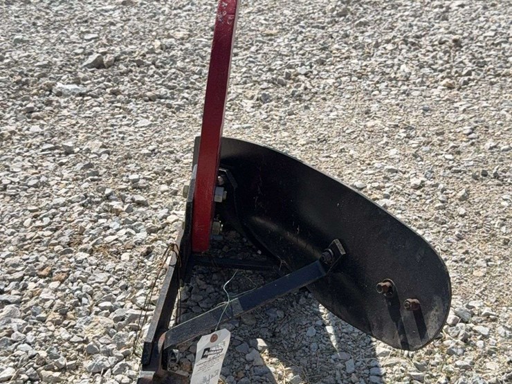 single-bottom-fast-hitch-plow-image-6