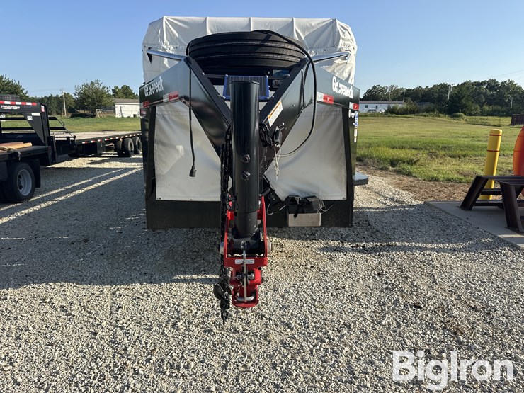 2018-gooseneck-l7l1-28’-tri/a-livestock-trailer-image-2