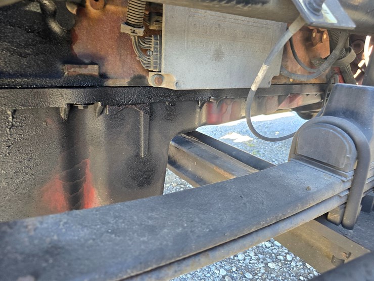 2015-peterbilt-579-image-51