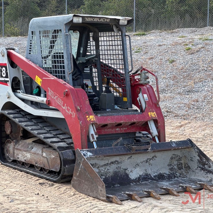 2019 TAKEUCHI TL8