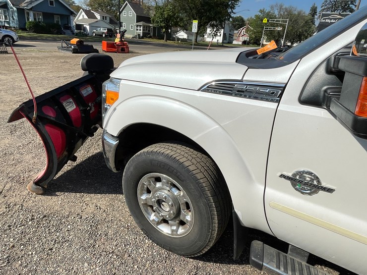 2016-ford-f350-image-22