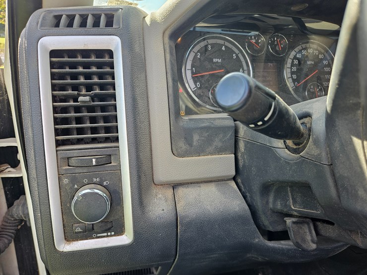 2009-dodge-ram-1500-image-44