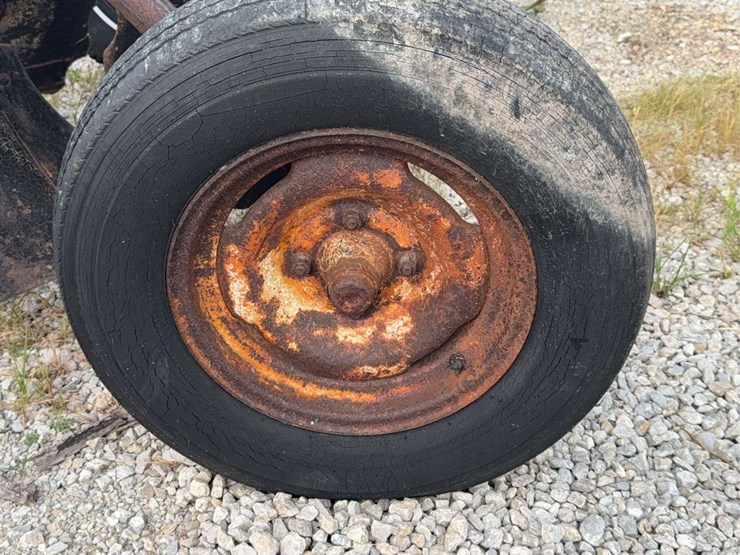 four-bottom-plow-image-36