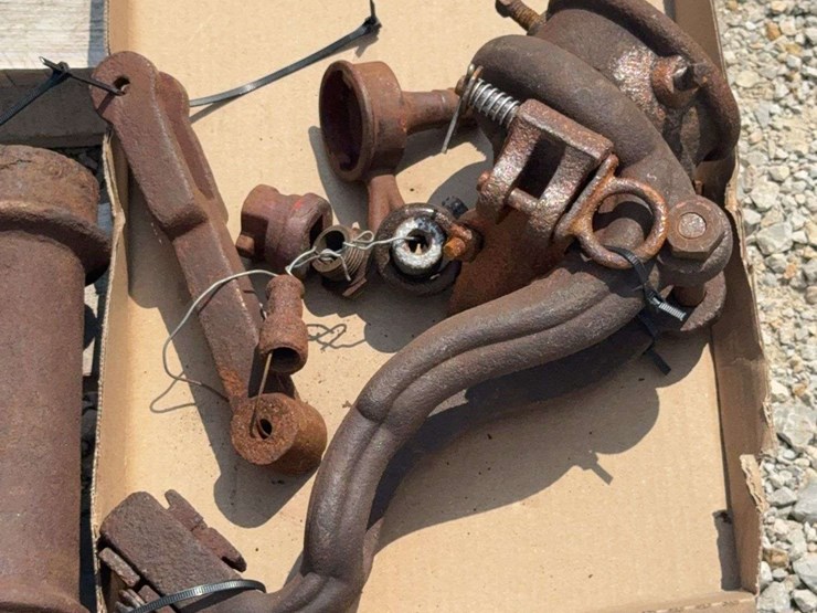 (3)-pumps-and-parts-image-12