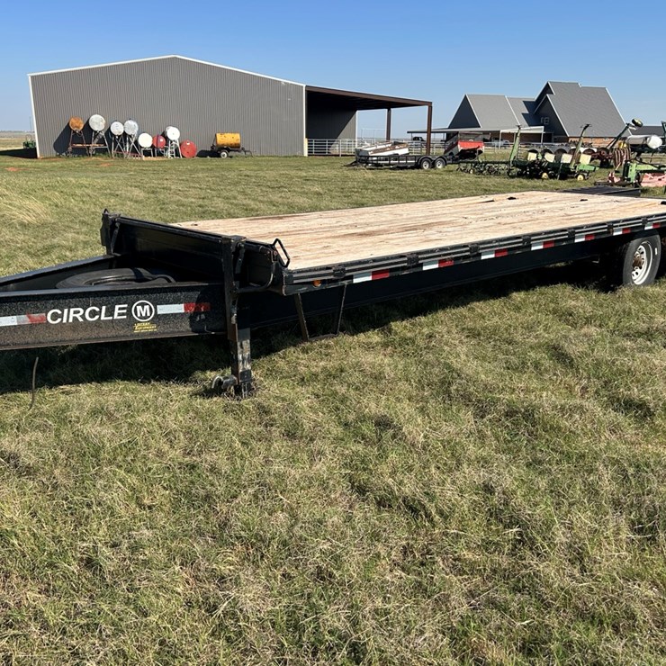 #60 • Circle M Implement Trailer