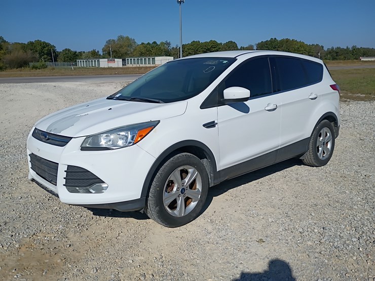2016-ford-escape-image-1