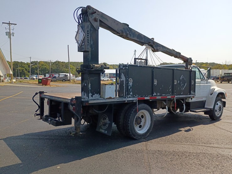 1998-ford-f700-image-13