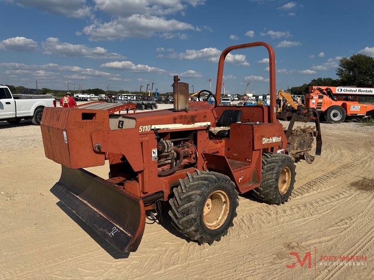 ditch-witch-5110-image-4