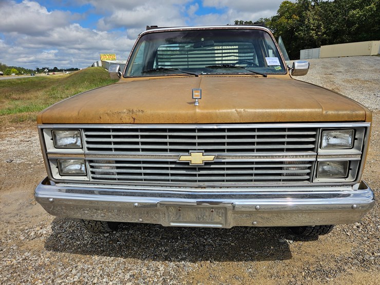 1984-chevrolet-k10-image-24