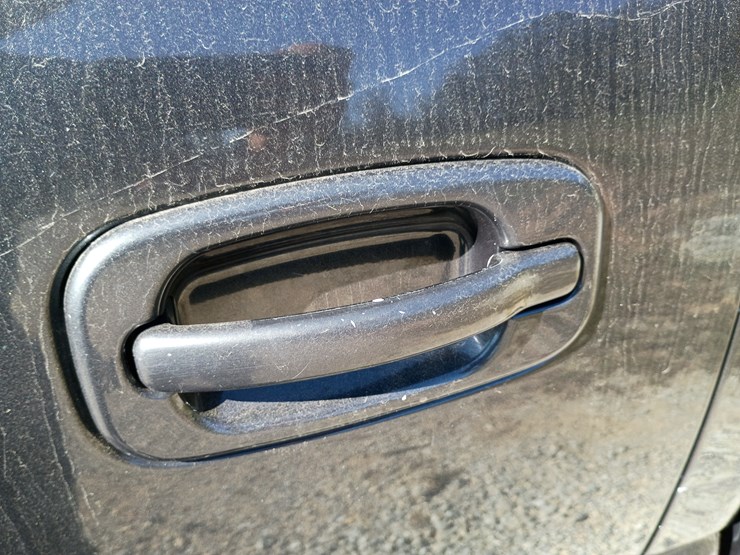 2003-chevrolet-silverado-image-63