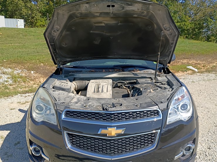 2012-chevrolet-equinox-image-16