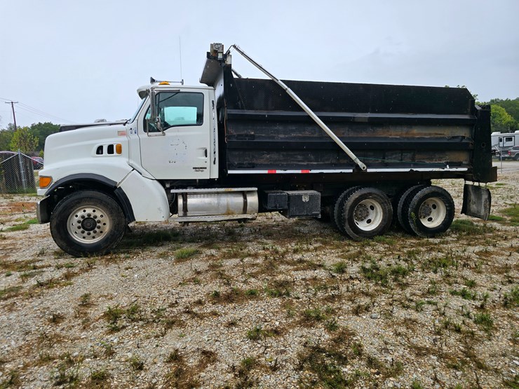 1999-sterling-l9511-image-5