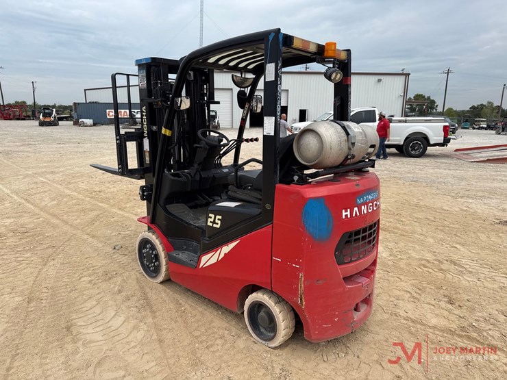 2021-hangcha-cpyd25-xw71f-c-straight-mast-forklift-image-3