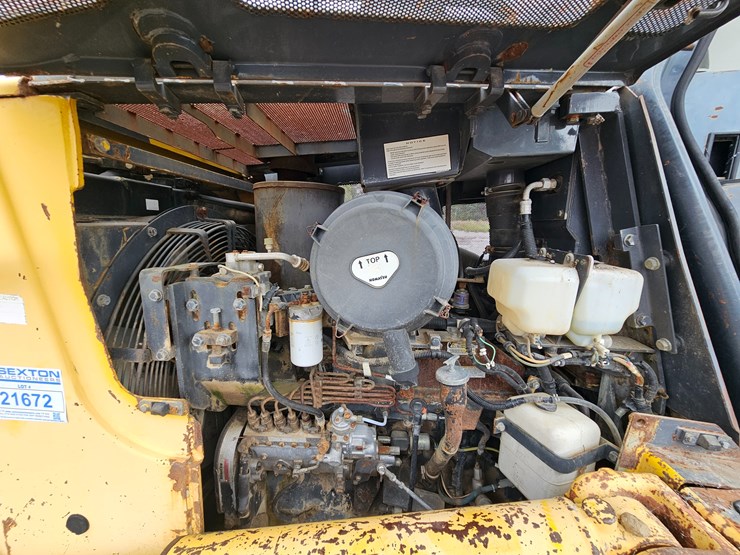 komatsu-d61ex-image-40