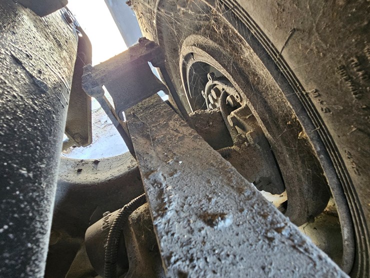 2006-sterling-l9500-image-120