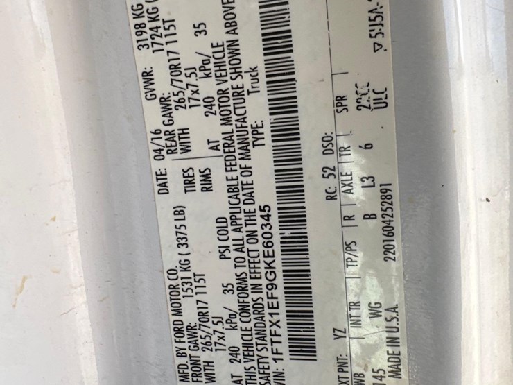 2016-ford-f150-xl-image-21
