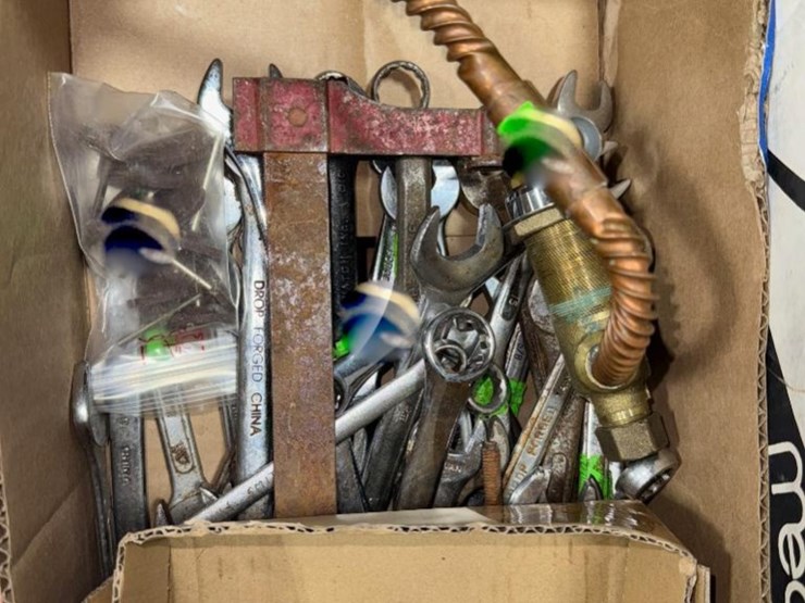 lot-of-asst-wrenches,-sockets-and-hand-tools,-some-craftsman,-and-more-image-4