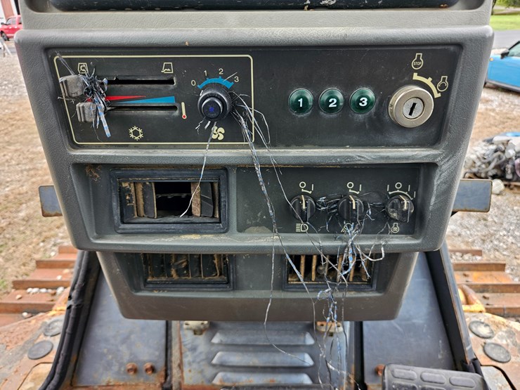 komatsu-d61ex-image-31