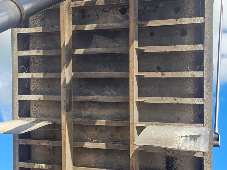 1989-peterbilt-379-image-66