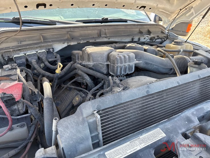 2016-ford-f250-xl-image-13