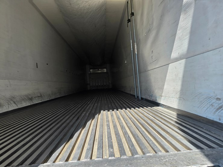 2013-wabash-national-refrigerated-van-image-103