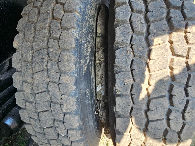 2006-sterling-l9500-image-119