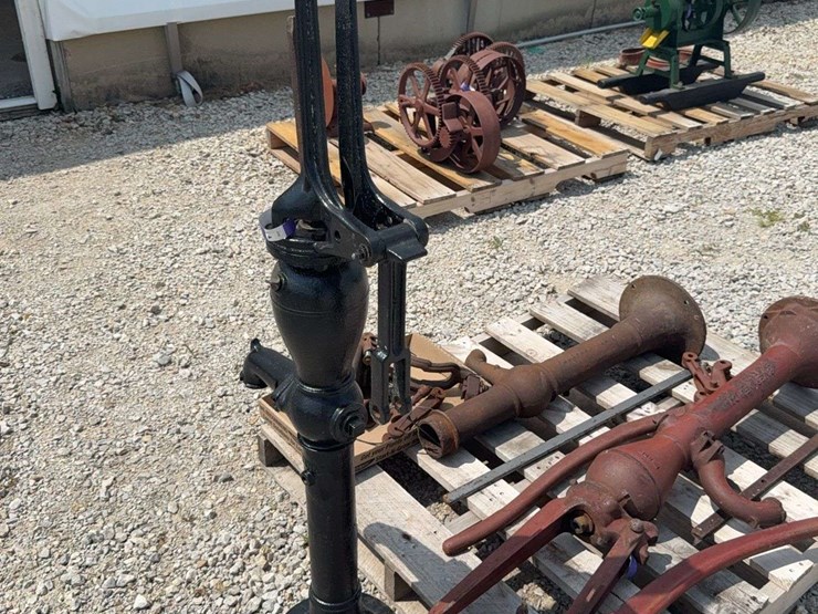 (3)-pumps-and-parts-image-18