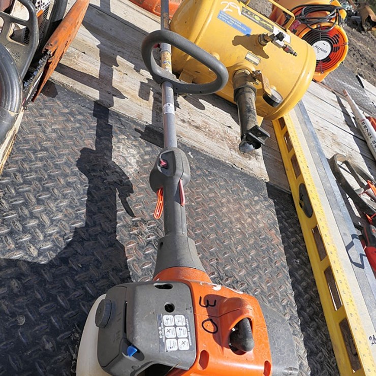Husqvarna Weed Trimmer