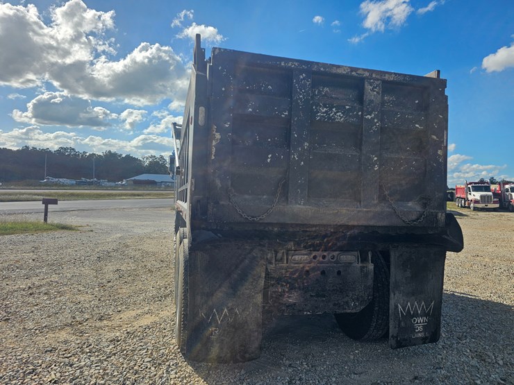 1989-peterbilt-379-image-15