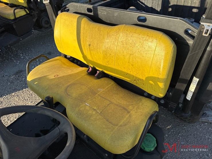 2022-john-deere-gator-image-6