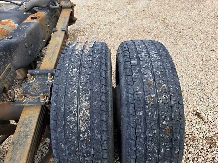 2006-ford-e450-image-54