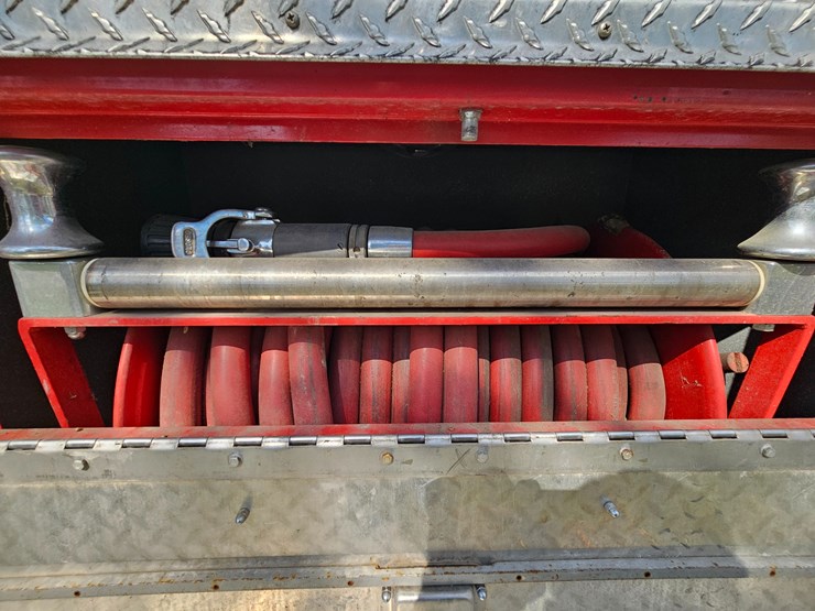 1983-ford-c800-image-72