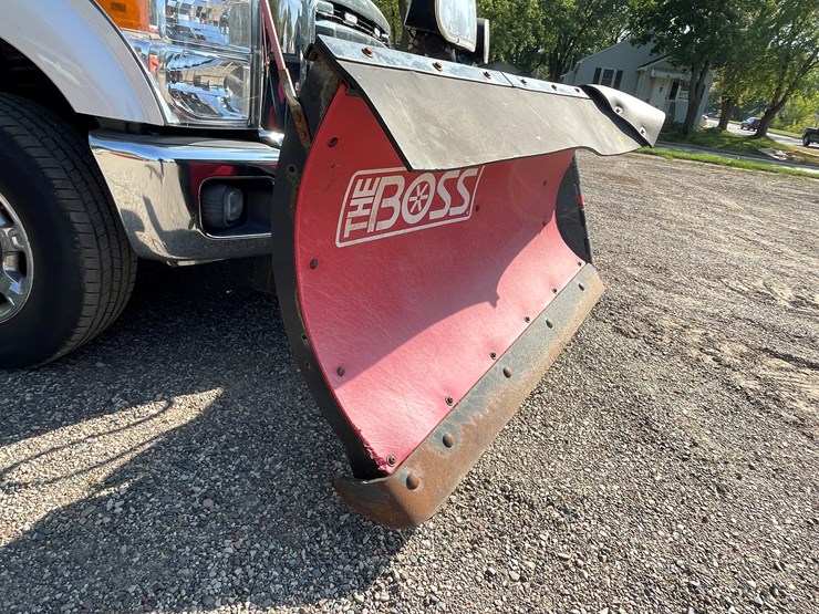 2016-ford-f350-image-16