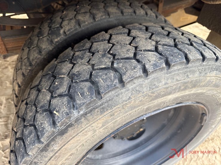 2014-ford-f550-xl-image-8