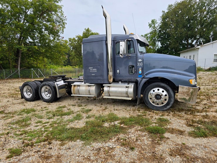 1999-international-9400-image-39