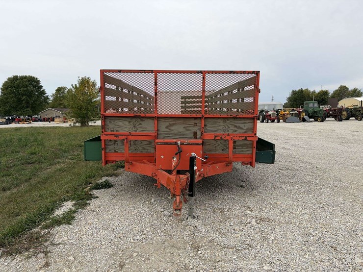 33'-trailer-image-10