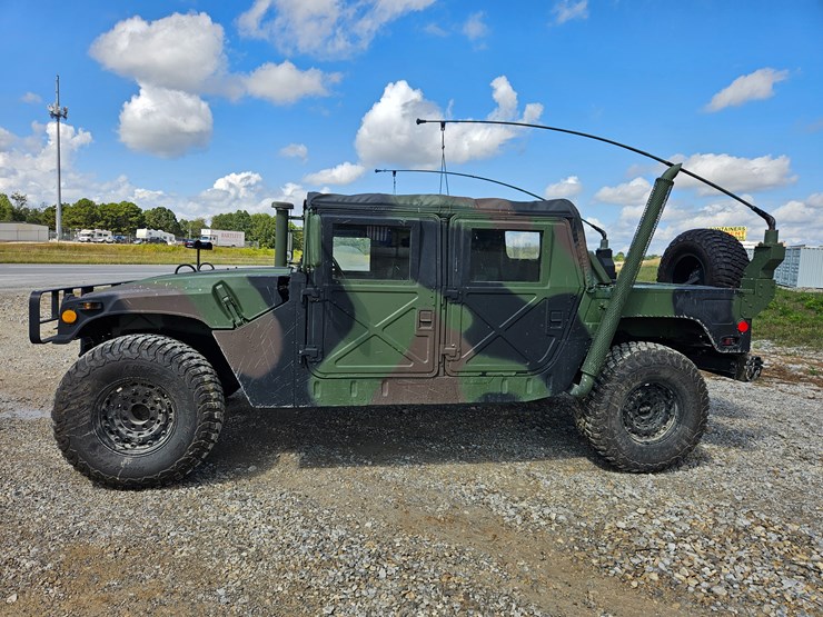 1989-am-general-m998-image-5