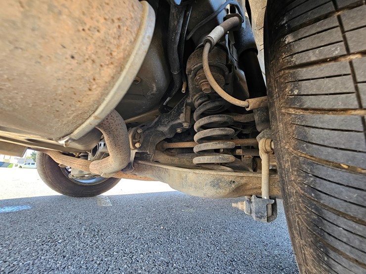 2017-ford-explorer-image-55